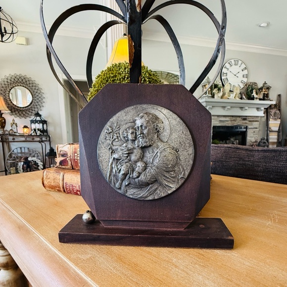 1920s Antique Religious Metal and Wood Saint Joeseph and Child Jesus - Picture 10 of 10